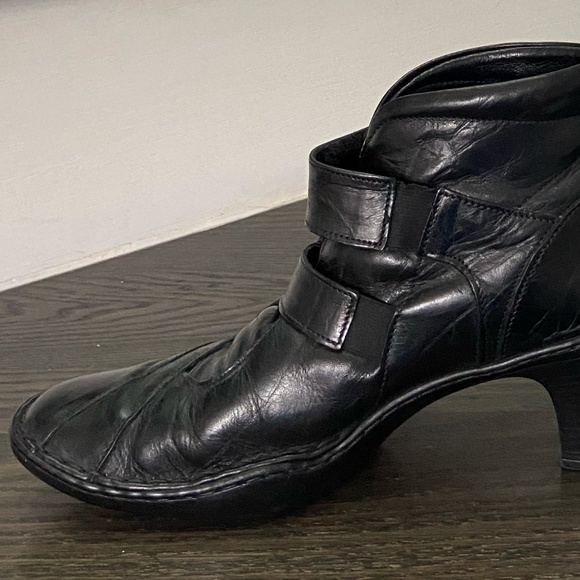 Josef Seibel Women's Black Ankle Boots - Picture 6 of 10